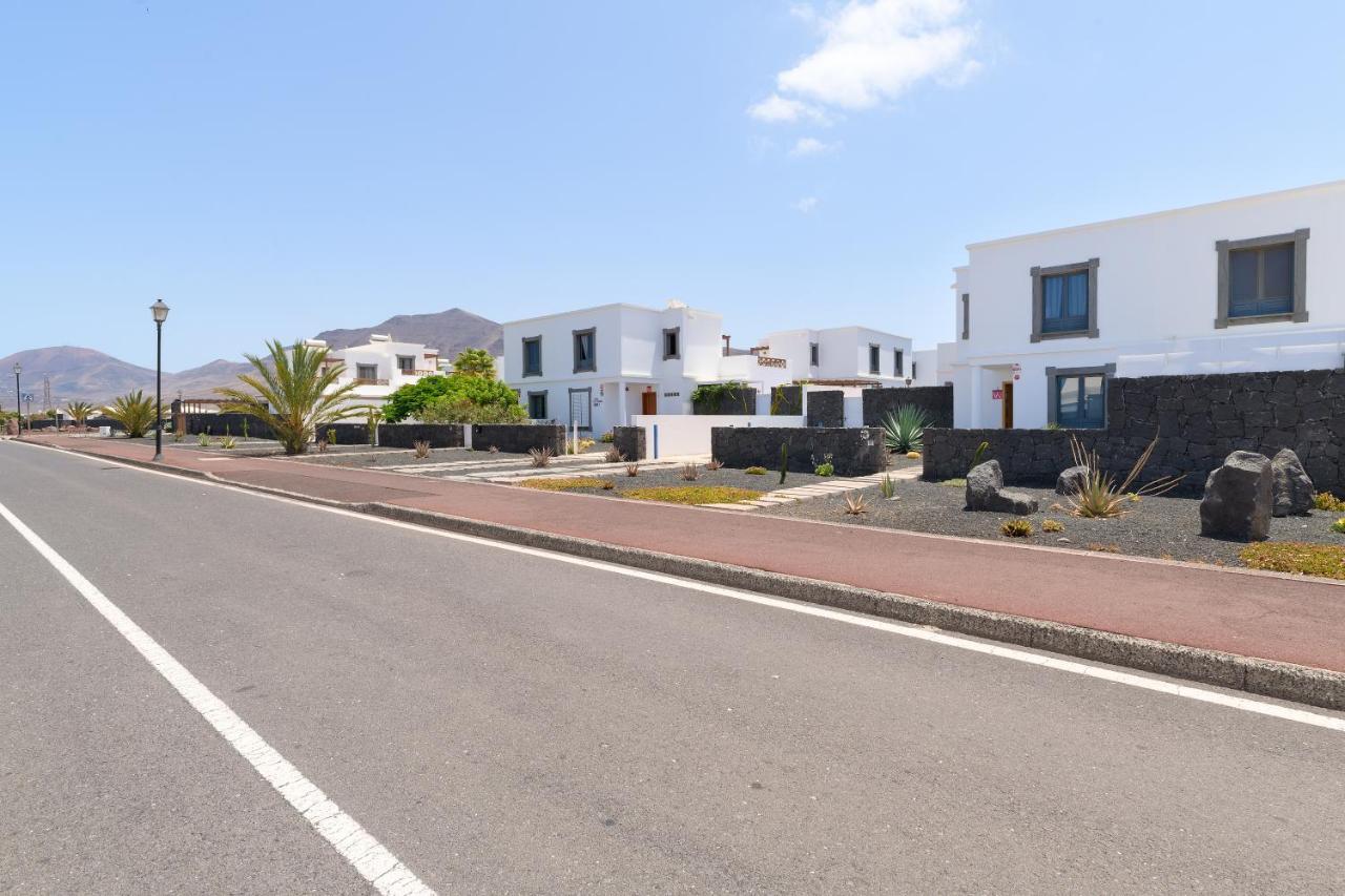 Villa Icaro Piscina Climatizada Playa Blanca  Exterior photo